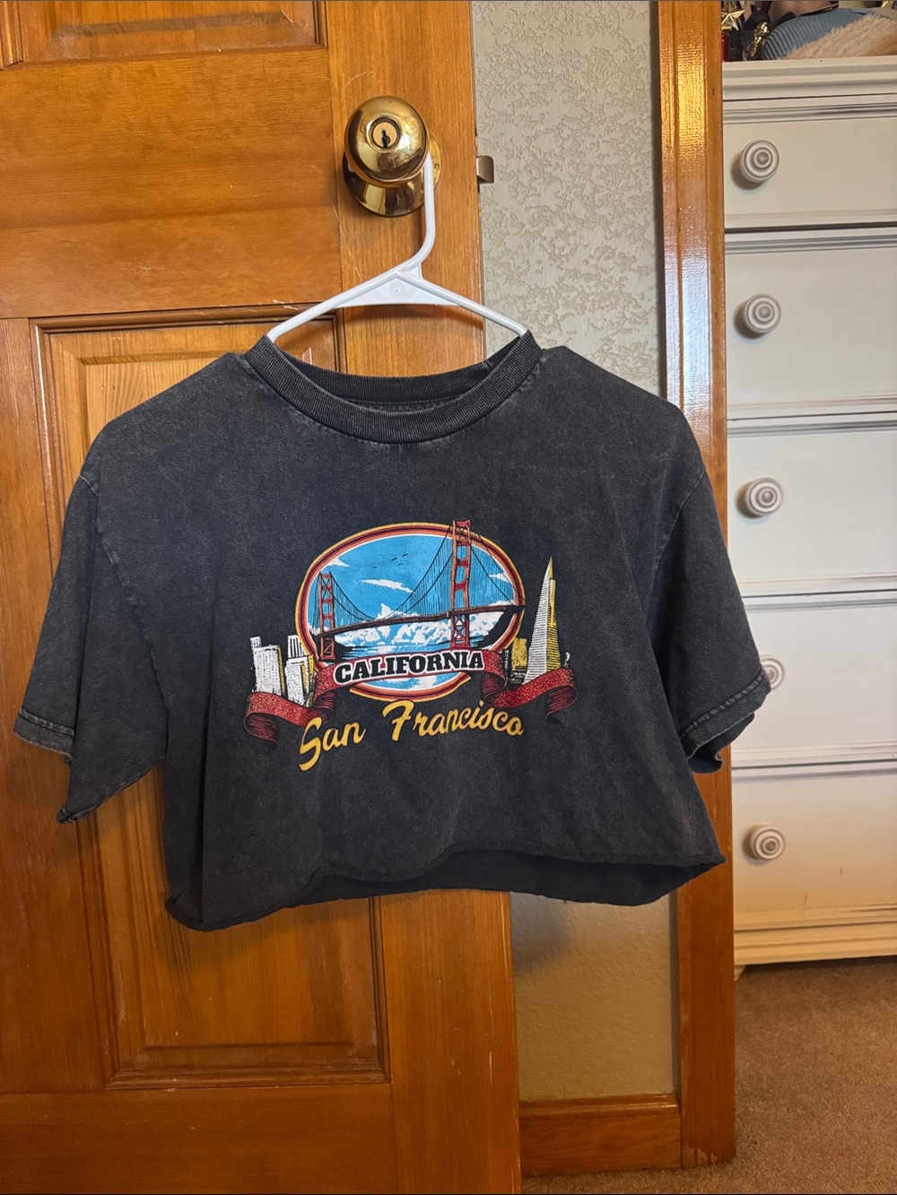 San Francisco California Graphic Crop Tee - Black